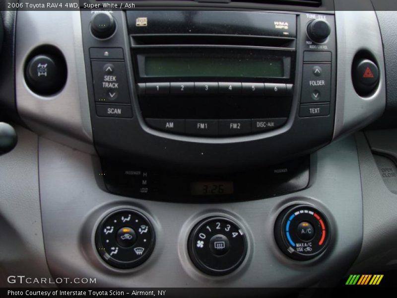 Super White / Ash 2006 Toyota RAV4 4WD