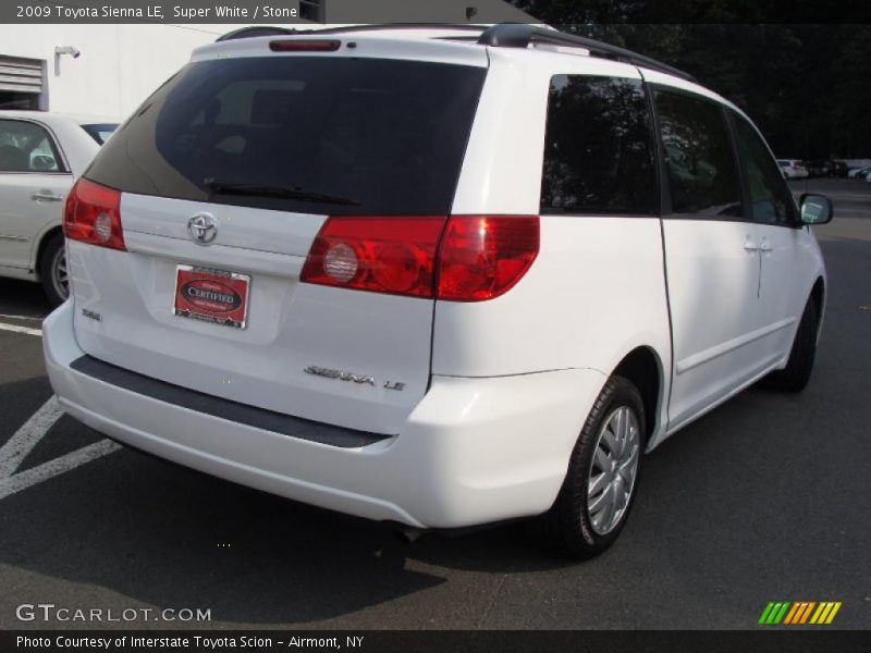 Super White / Stone 2009 Toyota Sienna LE