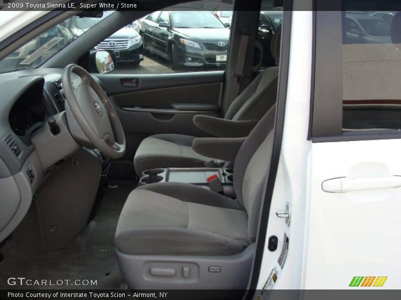Super White / Stone 2009 Toyota Sienna LE