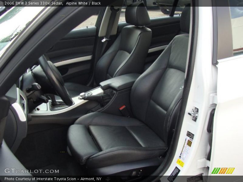Alpine White / Black 2006 BMW 3 Series 330xi Sedan