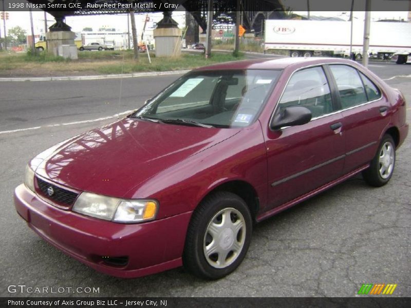 Ruby Red Pearl Metallic / Gray 1998 Nissan Sentra GXE