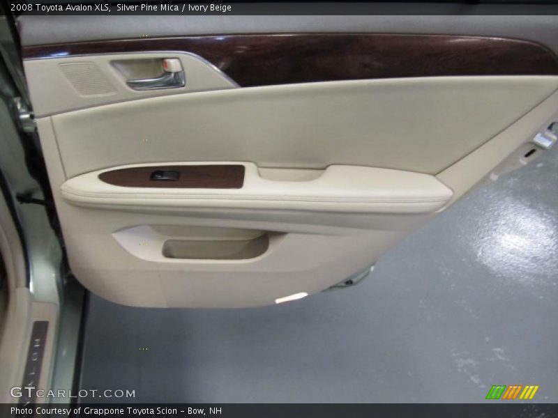 Silver Pine Mica / Ivory Beige 2008 Toyota Avalon XLS