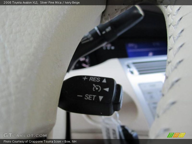 Silver Pine Mica / Ivory Beige 2008 Toyota Avalon XLS