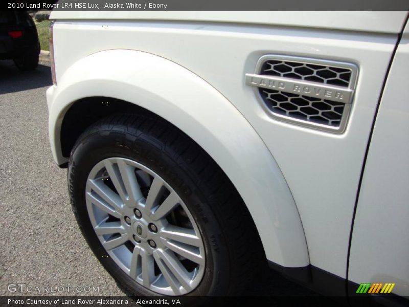 Alaska White / Ebony 2010 Land Rover LR4 HSE Lux