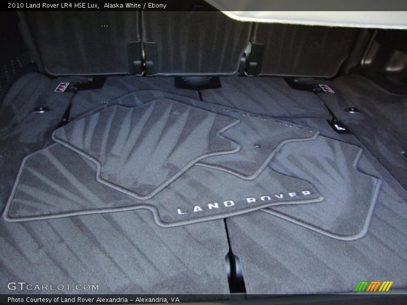 Alaska White / Ebony 2010 Land Rover LR4 HSE Lux