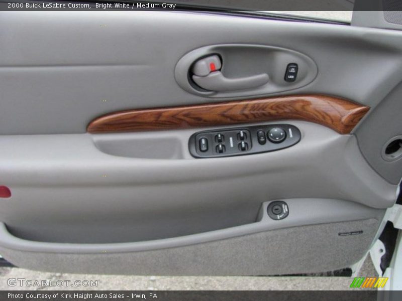 Bright White / Medium Gray 2000 Buick LeSabre Custom