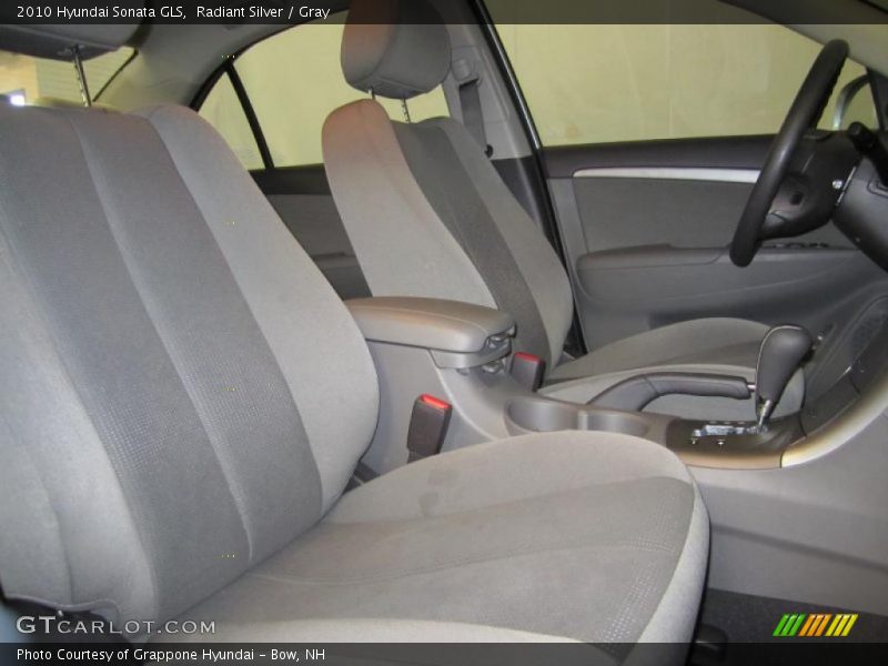 Radiant Silver / Gray 2010 Hyundai Sonata GLS