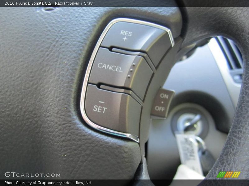 Radiant Silver / Gray 2010 Hyundai Sonata GLS