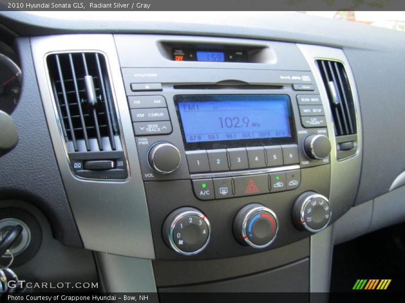 Radiant Silver / Gray 2010 Hyundai Sonata GLS