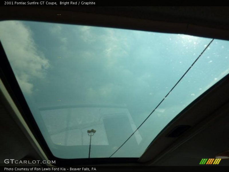 Bright Red / Graphite 2001 Pontiac Sunfire GT Coupe