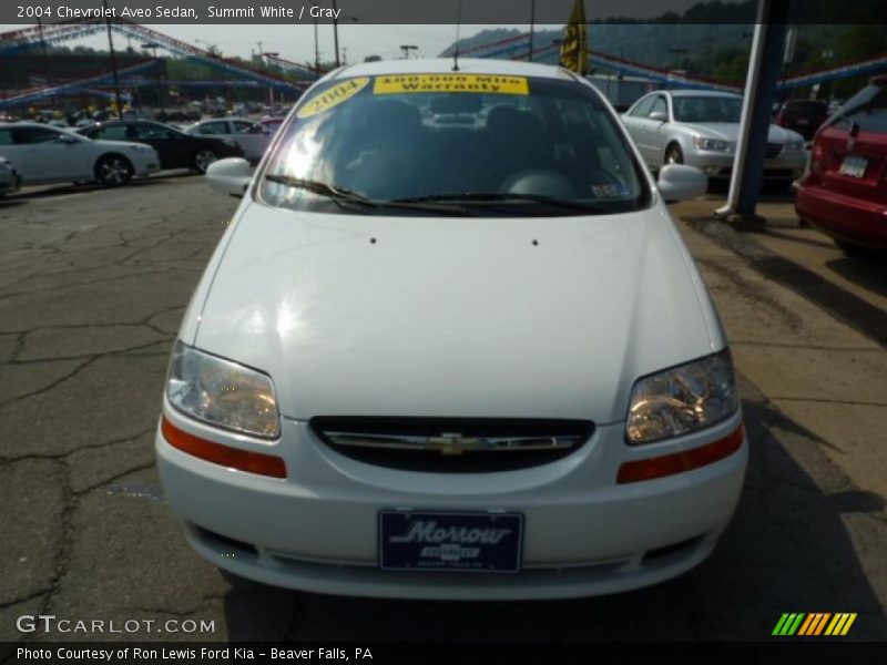 Summit White / Gray 2004 Chevrolet Aveo Sedan