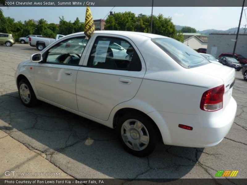 Summit White / Gray 2004 Chevrolet Aveo Sedan