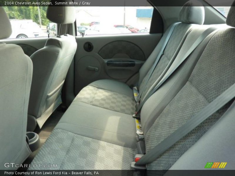 Summit White / Gray 2004 Chevrolet Aveo Sedan