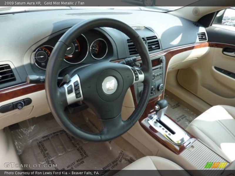 Gold Mist Metallic / Tan 2009 Saturn Aura XR