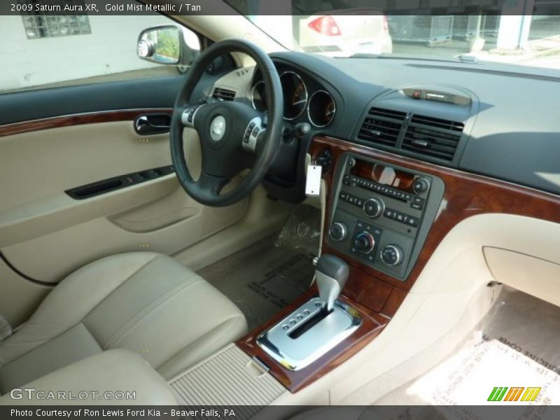 Gold Mist Metallic / Tan 2009 Saturn Aura XR