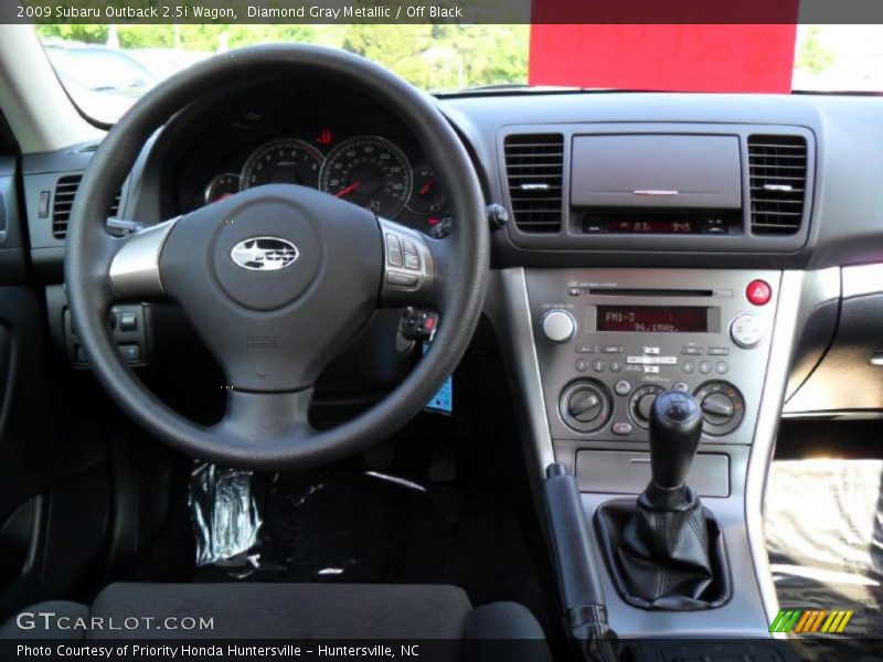 Diamond Gray Metallic / Off Black 2009 Subaru Outback 2.5i Wagon