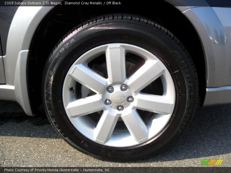 Diamond Gray Metallic / Off Black 2009 Subaru Outback 2.5i Wagon