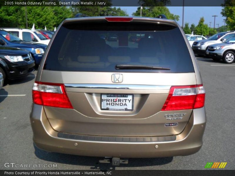 Desert Rock Metallic / Ivory 2005 Honda Odyssey Touring