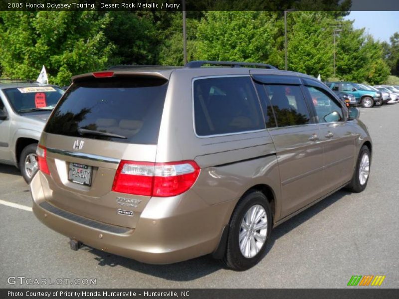Desert Rock Metallic / Ivory 2005 Honda Odyssey Touring
