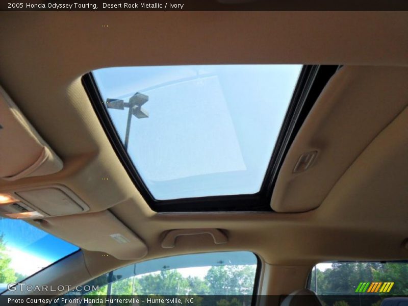 Desert Rock Metallic / Ivory 2005 Honda Odyssey Touring