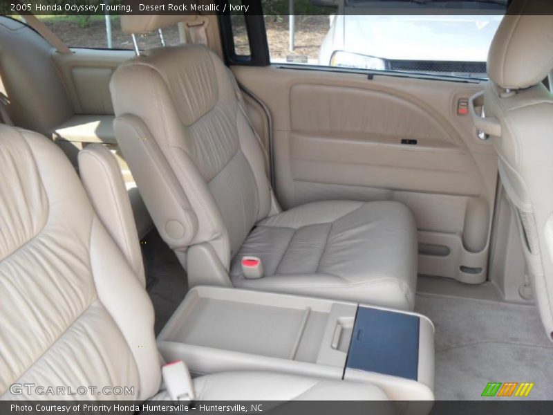 Desert Rock Metallic / Ivory 2005 Honda Odyssey Touring