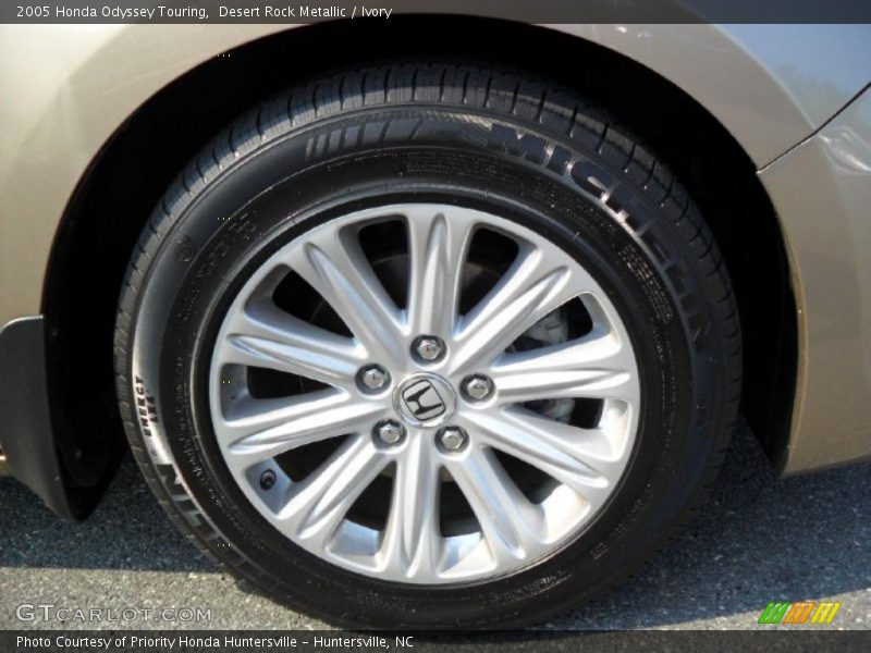 Desert Rock Metallic / Ivory 2005 Honda Odyssey Touring