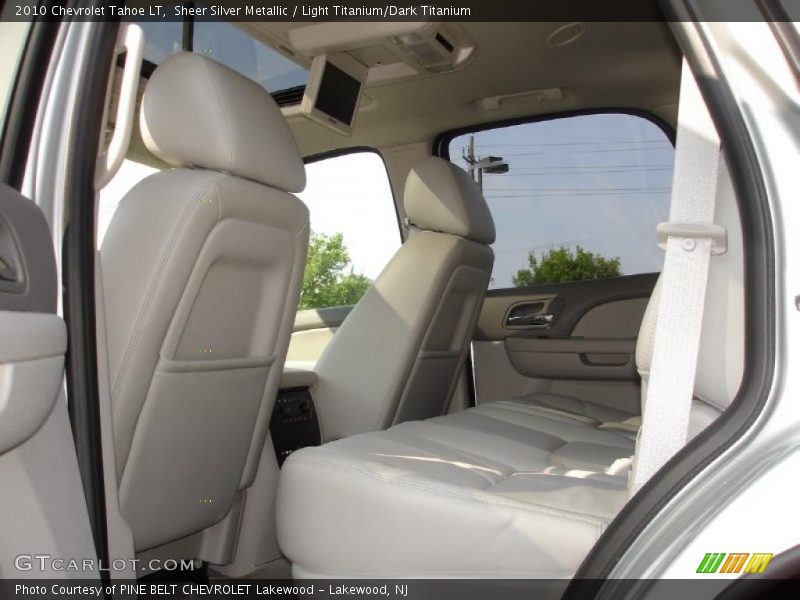 Sheer Silver Metallic / Light Titanium/Dark Titanium 2010 Chevrolet Tahoe LT