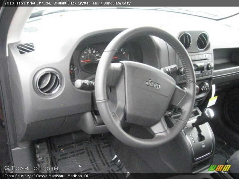 Brilliant Black Crystal Pearl / Dark Slate Gray 2010 Jeep Patriot Latitude