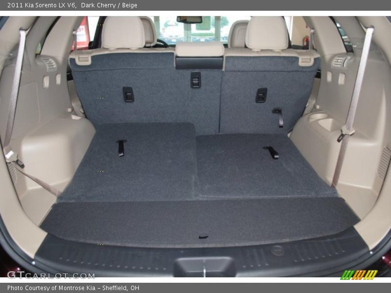 Dark Cherry / Beige 2011 Kia Sorento LX V6