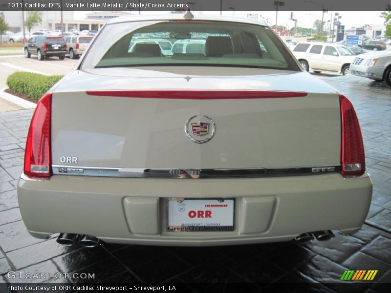 Vanille Latte Metallic / Shale/Cocoa Accents 2011 Cadillac DTS
