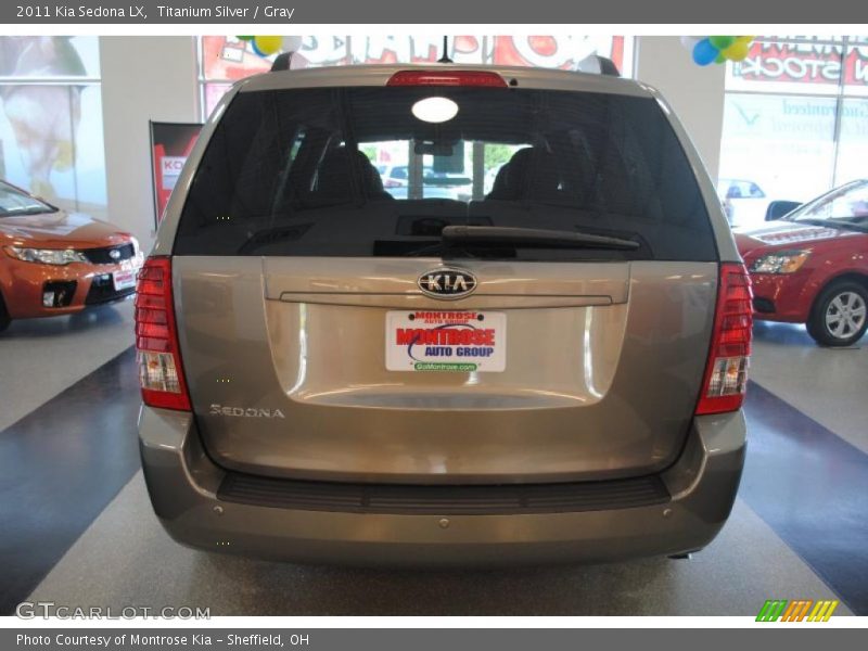 Titanium Silver / Gray 2011 Kia Sedona LX