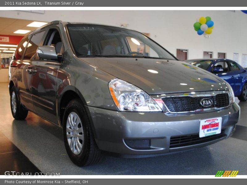 Titanium Silver / Gray 2011 Kia Sedona LX