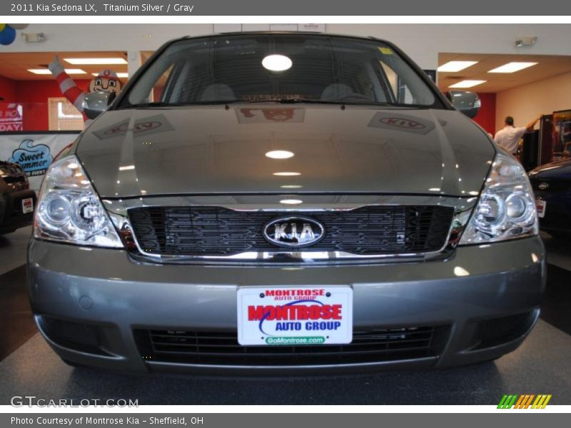 Titanium Silver / Gray 2011 Kia Sedona LX