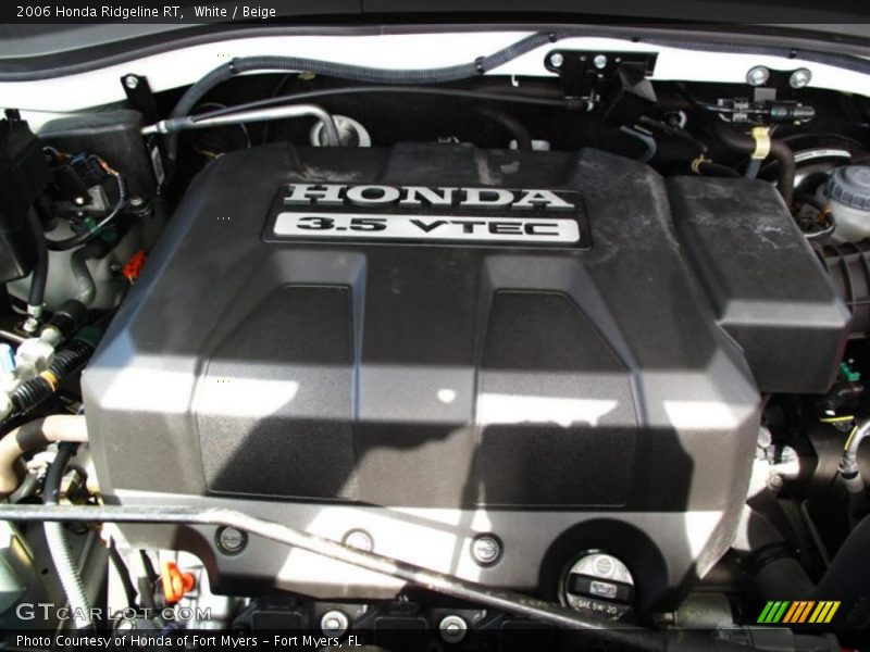 White / Beige 2006 Honda Ridgeline RT