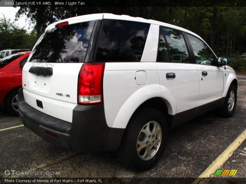 White / Light Tan 2003 Saturn VUE V6 AWD