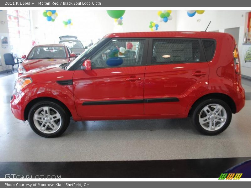 Molten Red / Black Soul Logo Cloth 2011 Kia Soul +