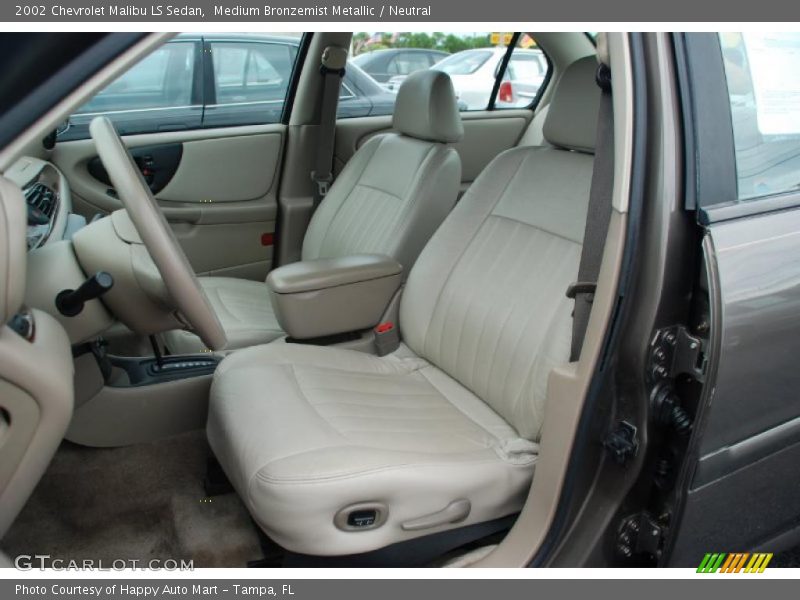 Medium Bronzemist Metallic / Neutral 2002 Chevrolet Malibu LS Sedan