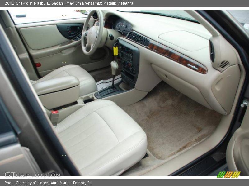 Medium Bronzemist Metallic / Neutral 2002 Chevrolet Malibu LS Sedan