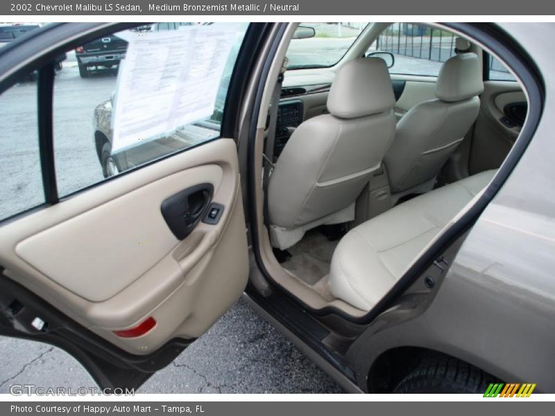 Medium Bronzemist Metallic / Neutral 2002 Chevrolet Malibu LS Sedan