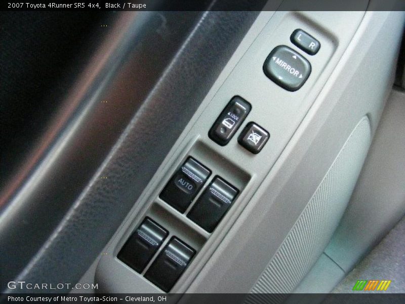 Black / Taupe 2007 Toyota 4Runner SR5 4x4