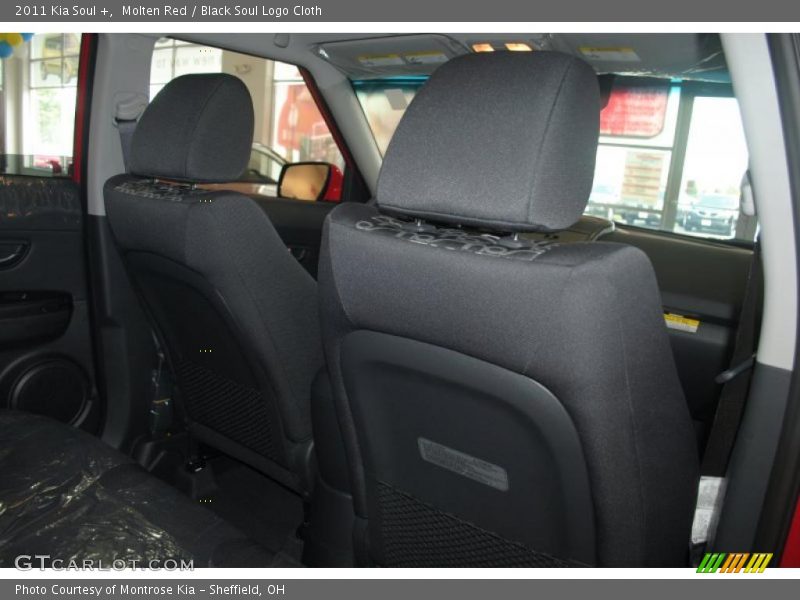 Molten Red / Black Soul Logo Cloth 2011 Kia Soul +