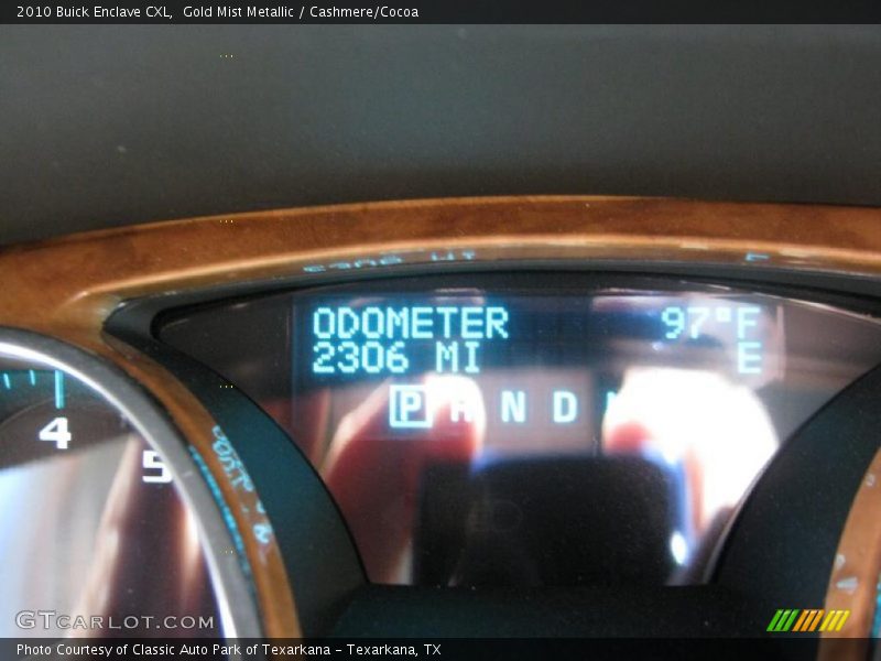 Gold Mist Metallic / Cashmere/Cocoa 2010 Buick Enclave CXL