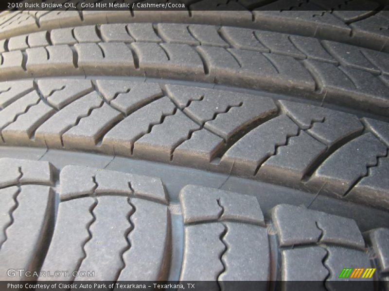 Gold Mist Metallic / Cashmere/Cocoa 2010 Buick Enclave CXL