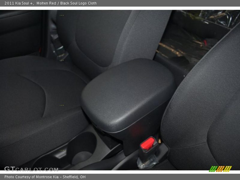 Molten Red / Black Soul Logo Cloth 2011 Kia Soul +