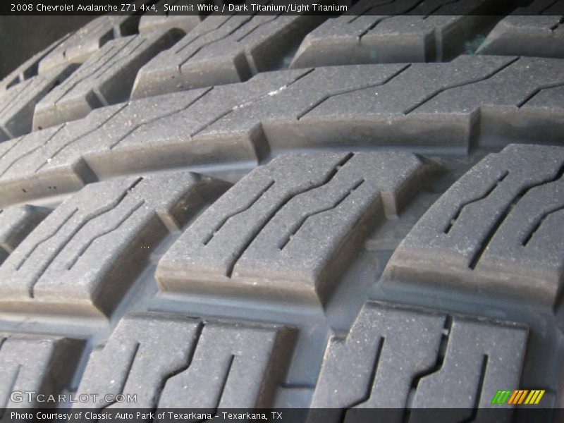 Summit White / Dark Titanium/Light Titanium 2008 Chevrolet Avalanche Z71 4x4