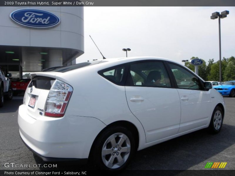 Super White / Dark Gray 2009 Toyota Prius Hybrid