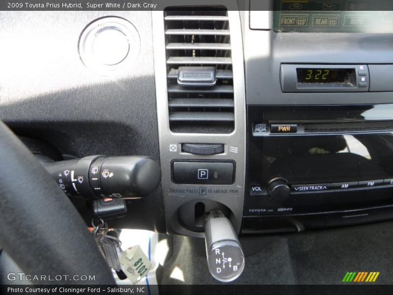 Super White / Dark Gray 2009 Toyota Prius Hybrid