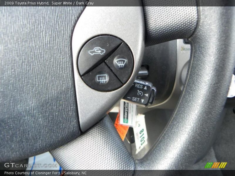 Super White / Dark Gray 2009 Toyota Prius Hybrid