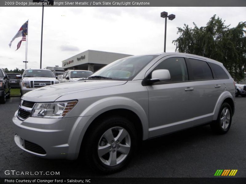 Bright Silver Metallic / Dark Slate Gray/Light Graystone 2009 Dodge Journey SXT