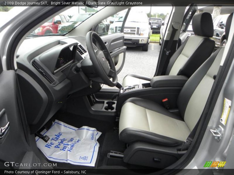 Bright Silver Metallic / Dark Slate Gray/Light Graystone 2009 Dodge Journey SXT